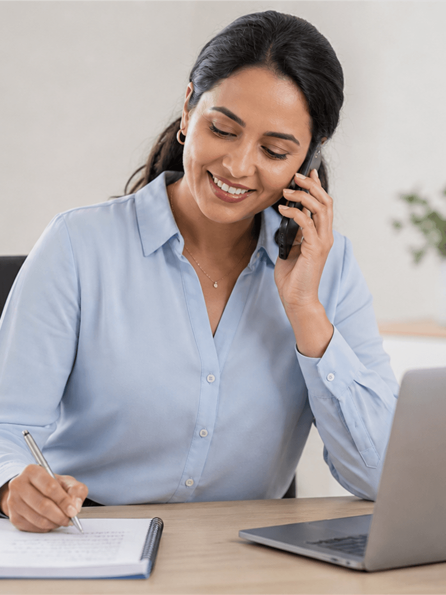 Support coordinator answering a family enquiry